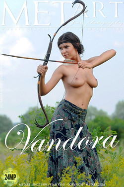 VANDORA: SUZANNA A by FABRICE